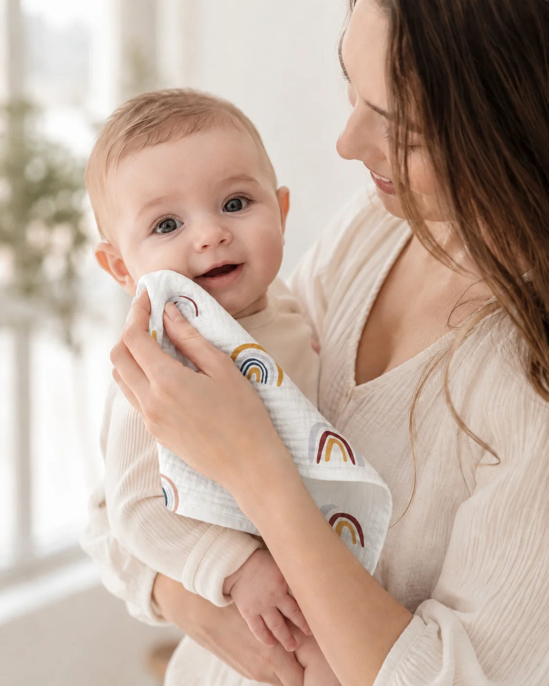 5PCS Soft Double Layer Baby Bibs Towels for Boys And Girls Suitable for Newborn Feeding Teething And Face Cleaning