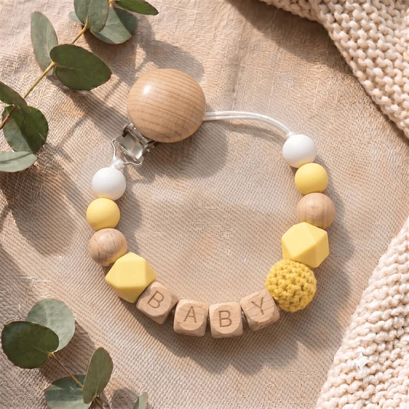 Prende-chucha Personalizado em Madeira e Silicone