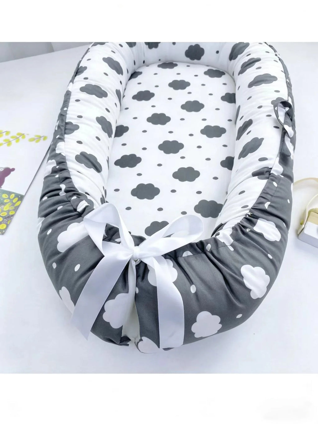 Newborn Anti-Pressure Baby Nest Bed, Neutral Animal Print Infant Co-Sleeper with Washable Cover, Foldable Travel Baby Bed